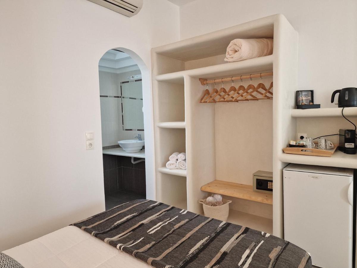 Amerisa Suites & Villa Fira  Eksteriør billede