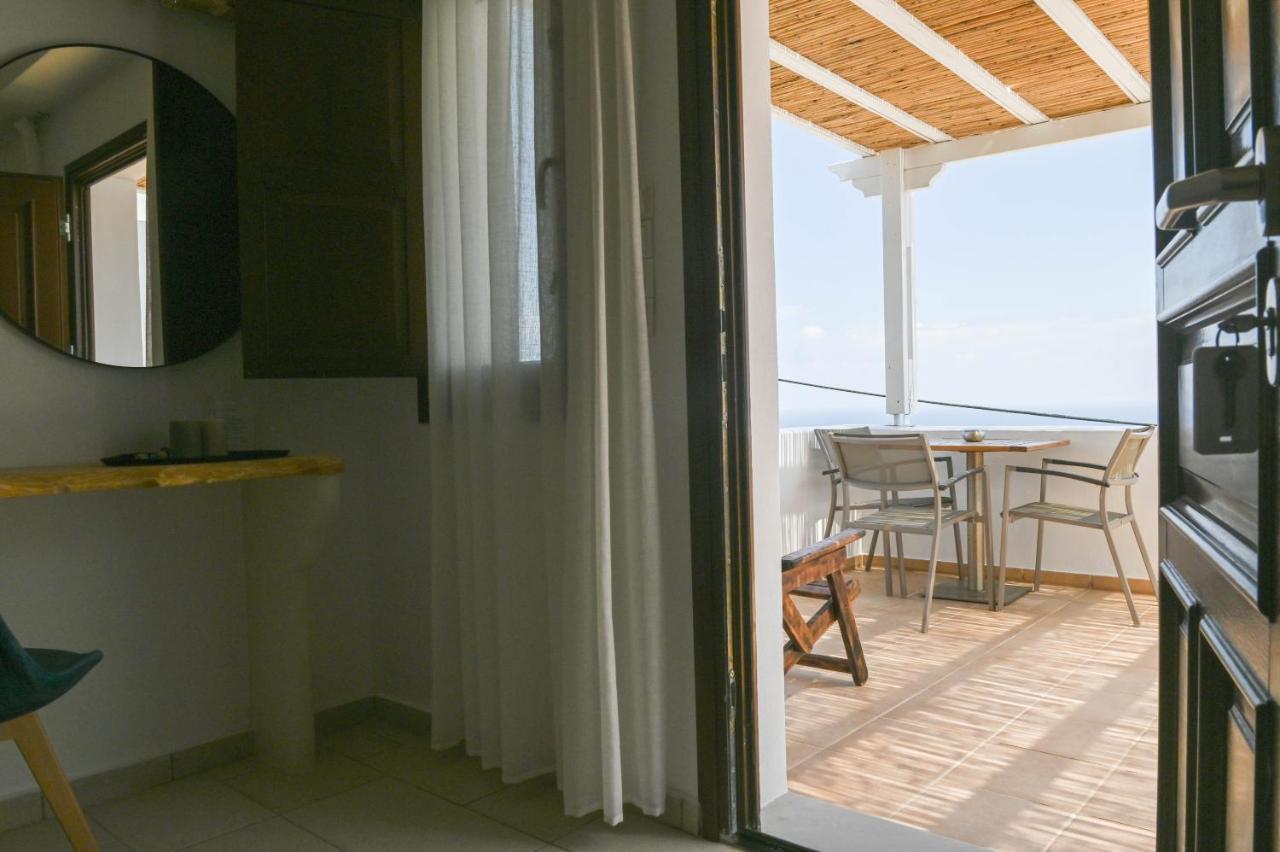 Amerisa Suites & Villa Fira  Eksteriør billede