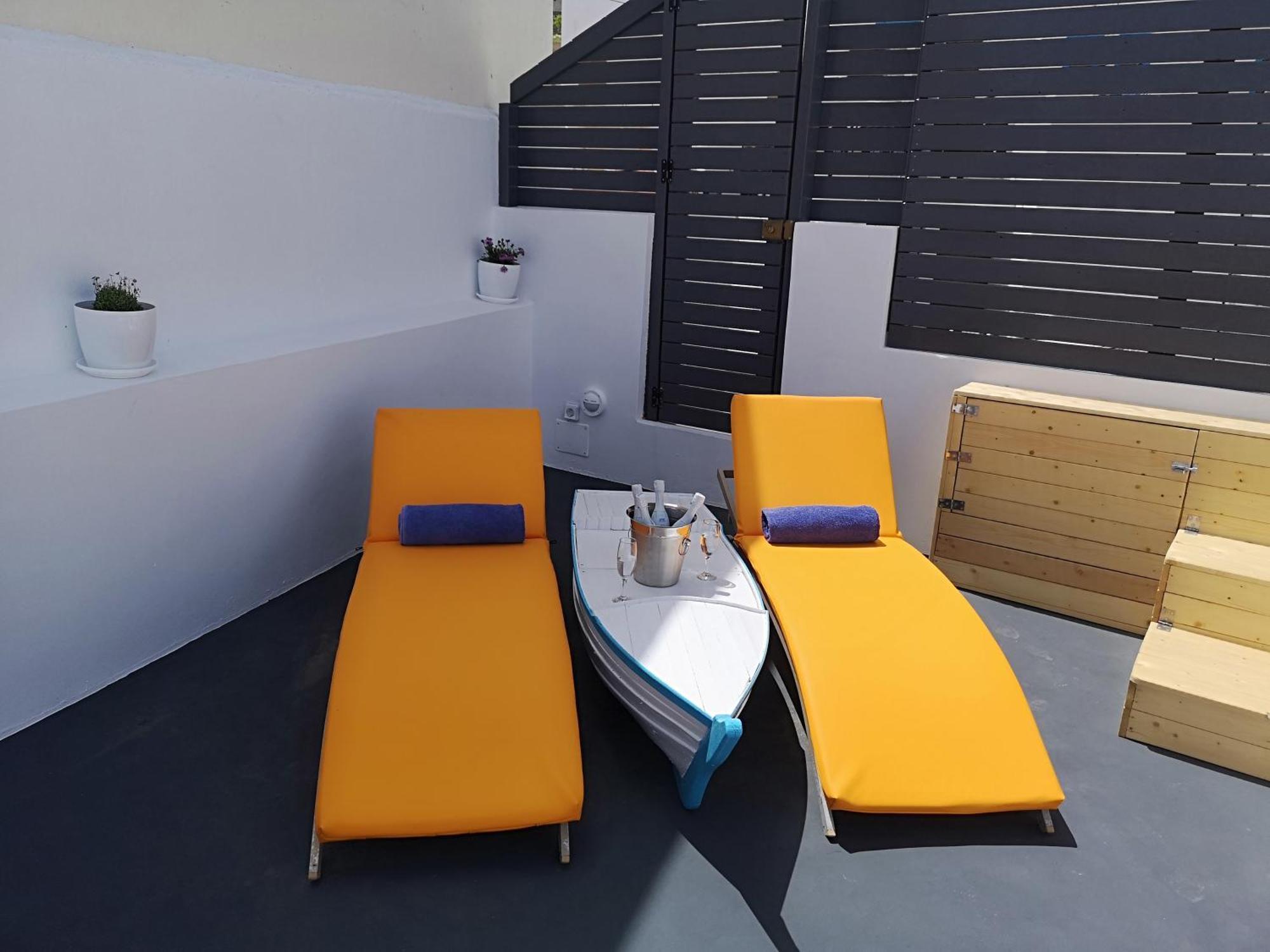 Amerisa Suites & Villa Fira  Værelse billede